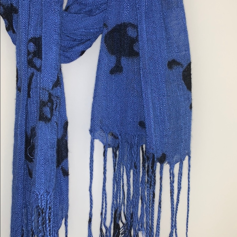 FREE Skull print scarf